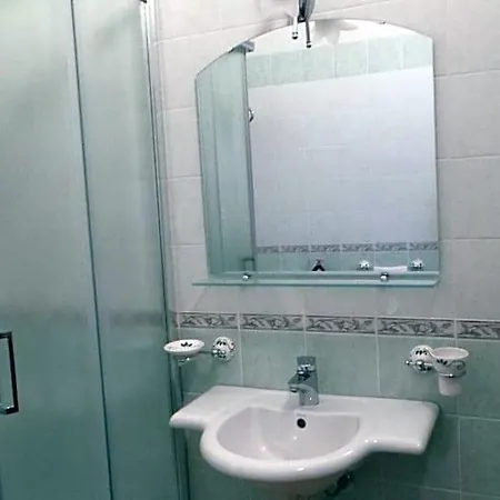Oasi Ottocento Bed & Breakfast Quartu SantʼElena