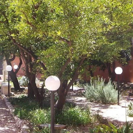 Bed & Breakfast Oasi Ottocento