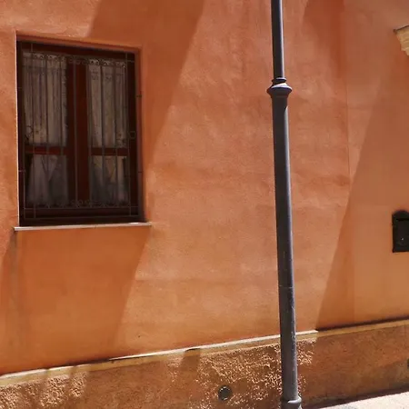 Bed & Breakfast Oasi Ottocento 3*