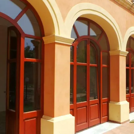 Bed & Breakfast Oasi Ottocento 4*